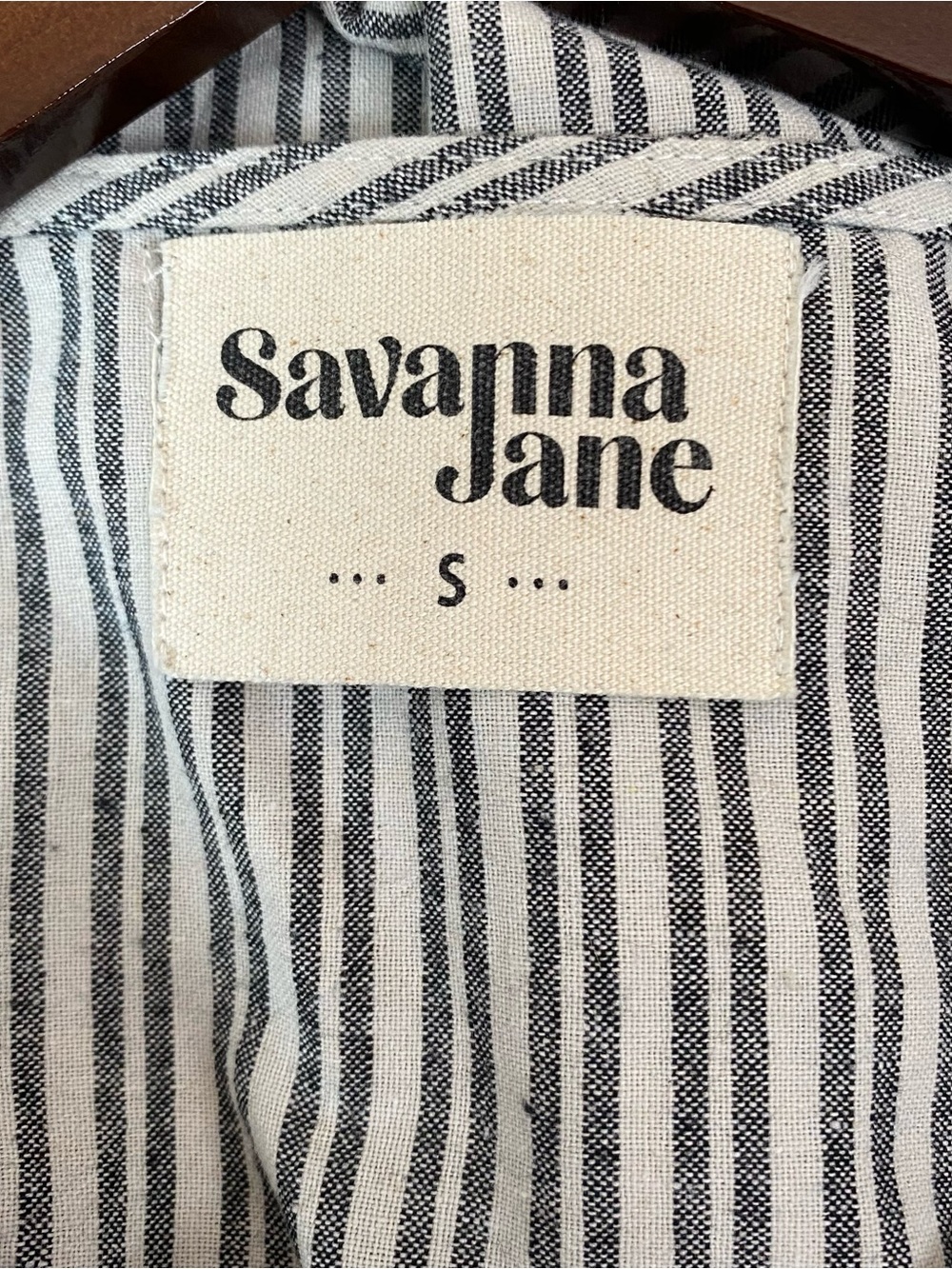 Savanna Jane Women’s Long Sleeve Embroidered V-Neck Peplum Top Small - Picture 5 of 7